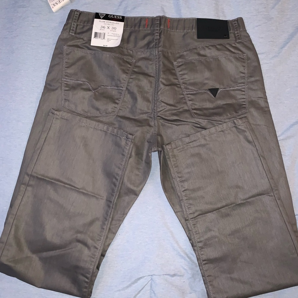Men Guess Slim Straight Jean Sz 36X30 NWT